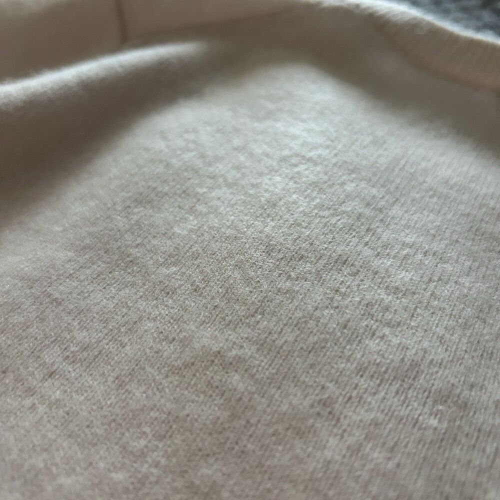 Vince Plush Pink Womens Size S Cashmere Sweater - Picture 7 of 12